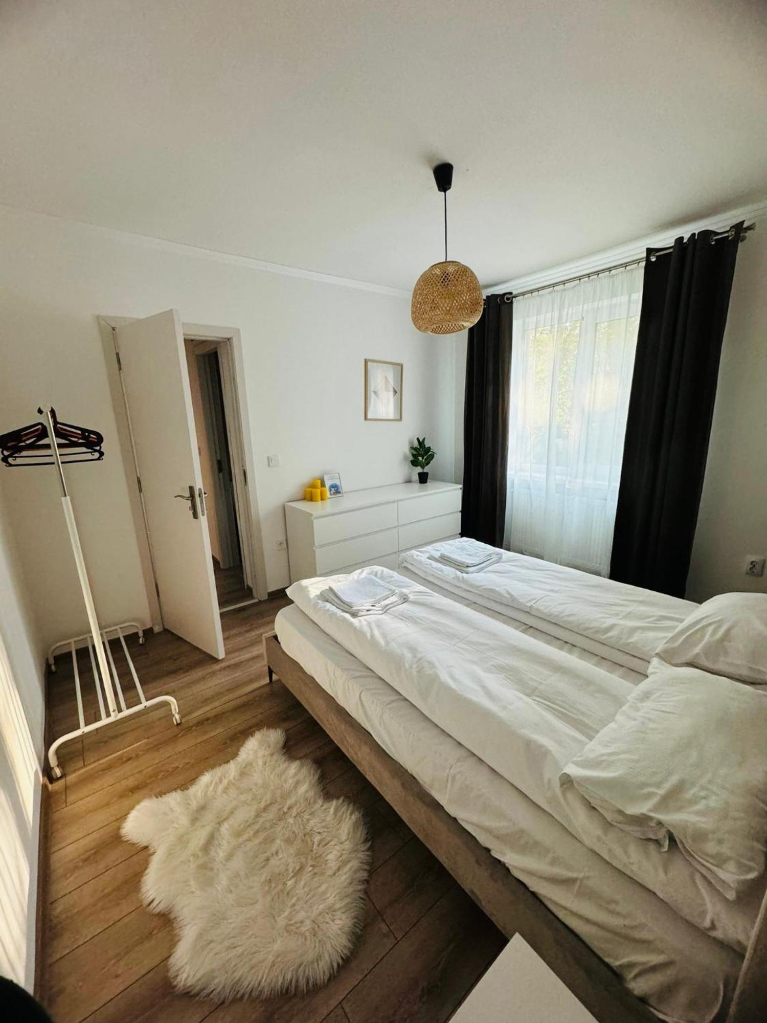 A'S Apartment Онешть Екстер'єр фото